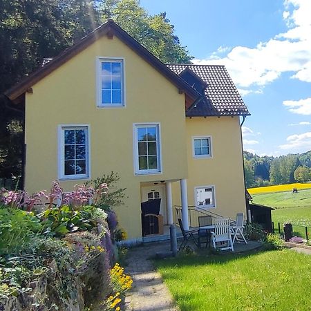 Ferienhaus Am Bach Mit Grossem Garten Deuerling Экстерьер фото